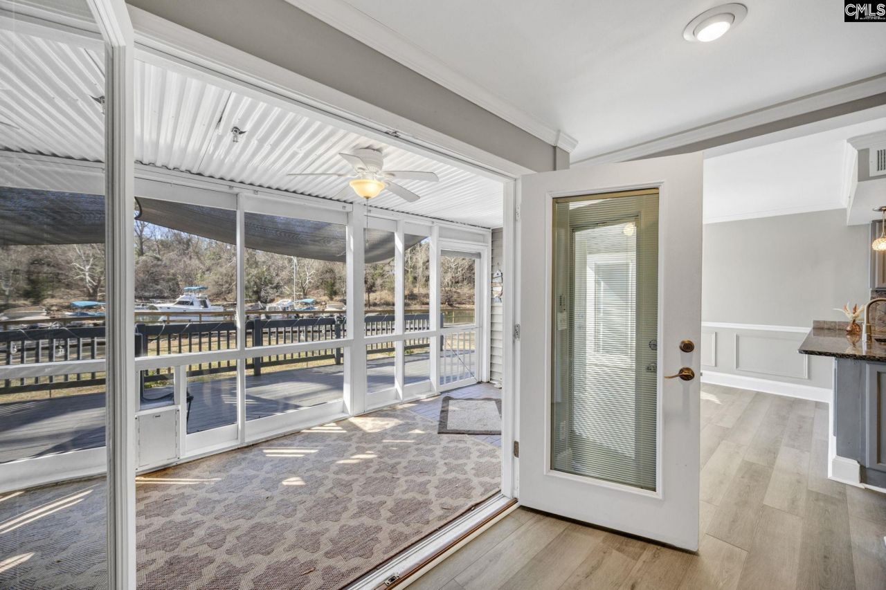 238 Shoreline Drive Photo 19