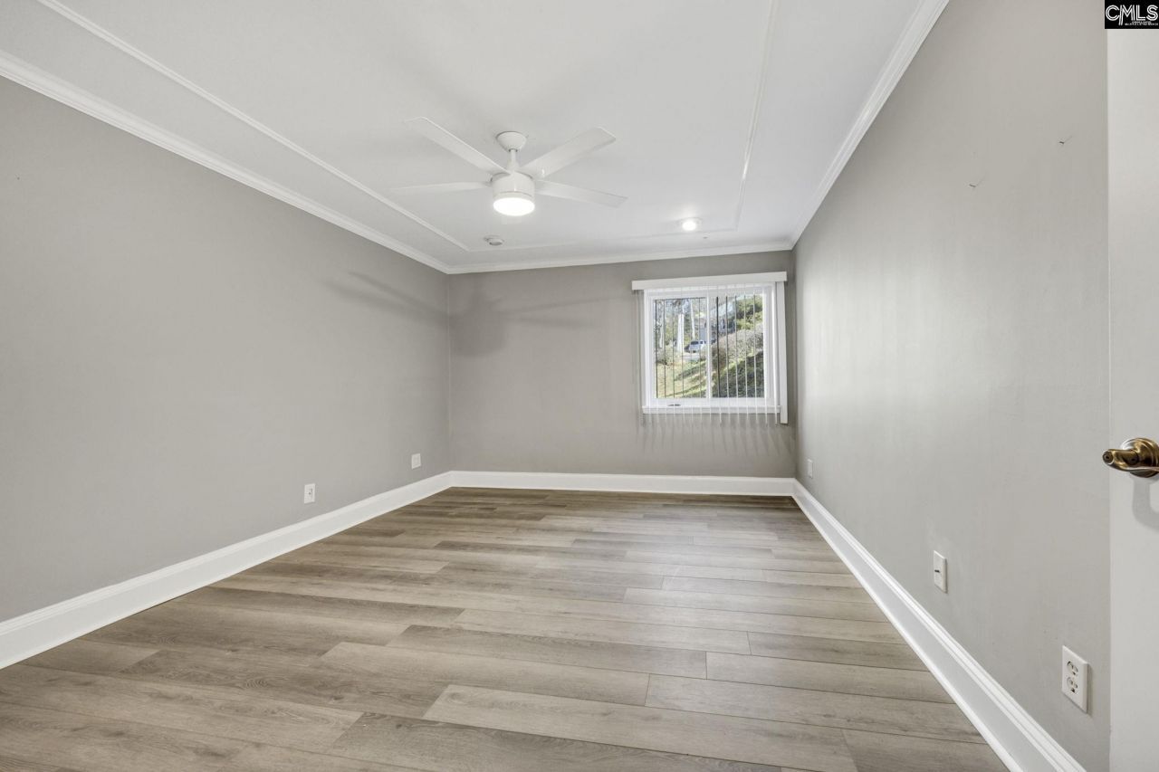 238 Shoreline Drive Photo 22