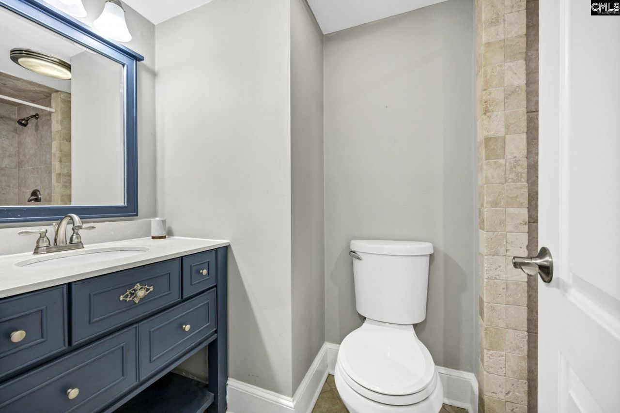 238 Shoreline Drive Photo 30