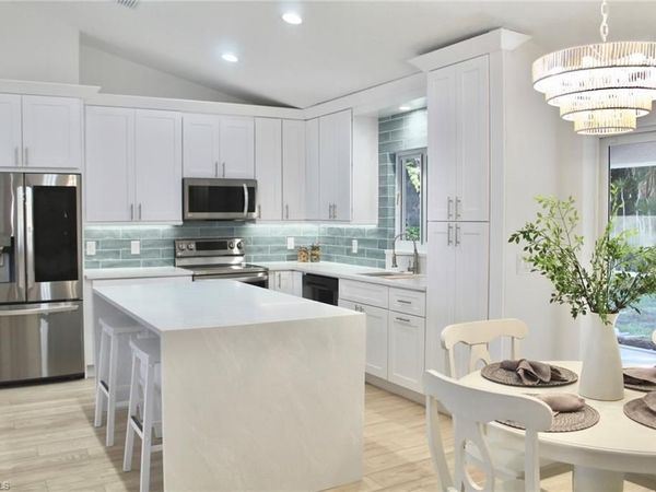 23485 Olde Meadowbrook CIR, ESTERO, FL 34134