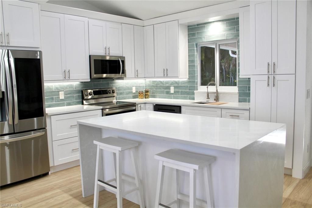 23485 Olde Meadowbrook Cir, Estero, FL 34134 Photo