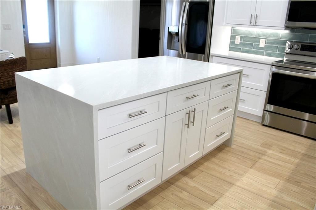 23485 Olde Meadowbrook Cir, Estero, FL 34134 Photo