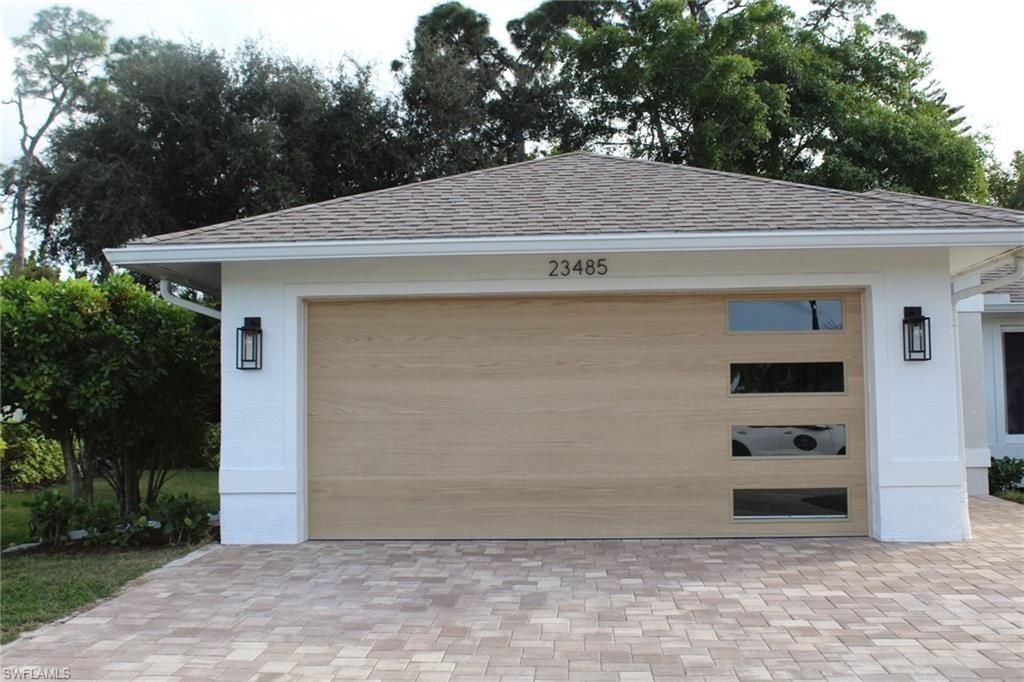 23485 Olde Meadowbrook Cir, Estero, FL 34134 Photo