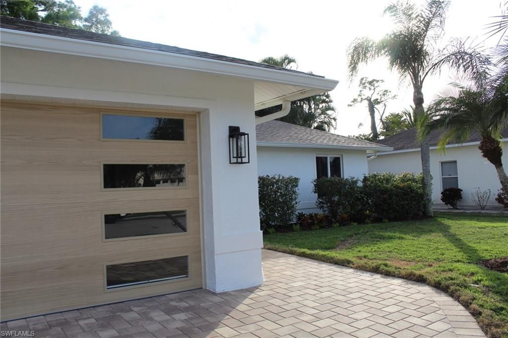 23485 Olde Meadowbrook Cir, Estero, FL 34134 Photo