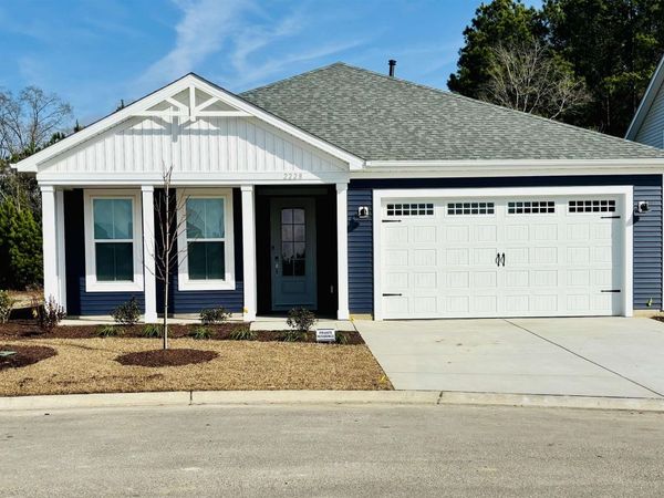 2228 Flatleaf Ct, Longs, SC 29568