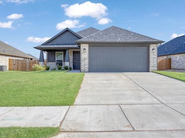 2111 Wyldewood Way, Sherman, TX 75092