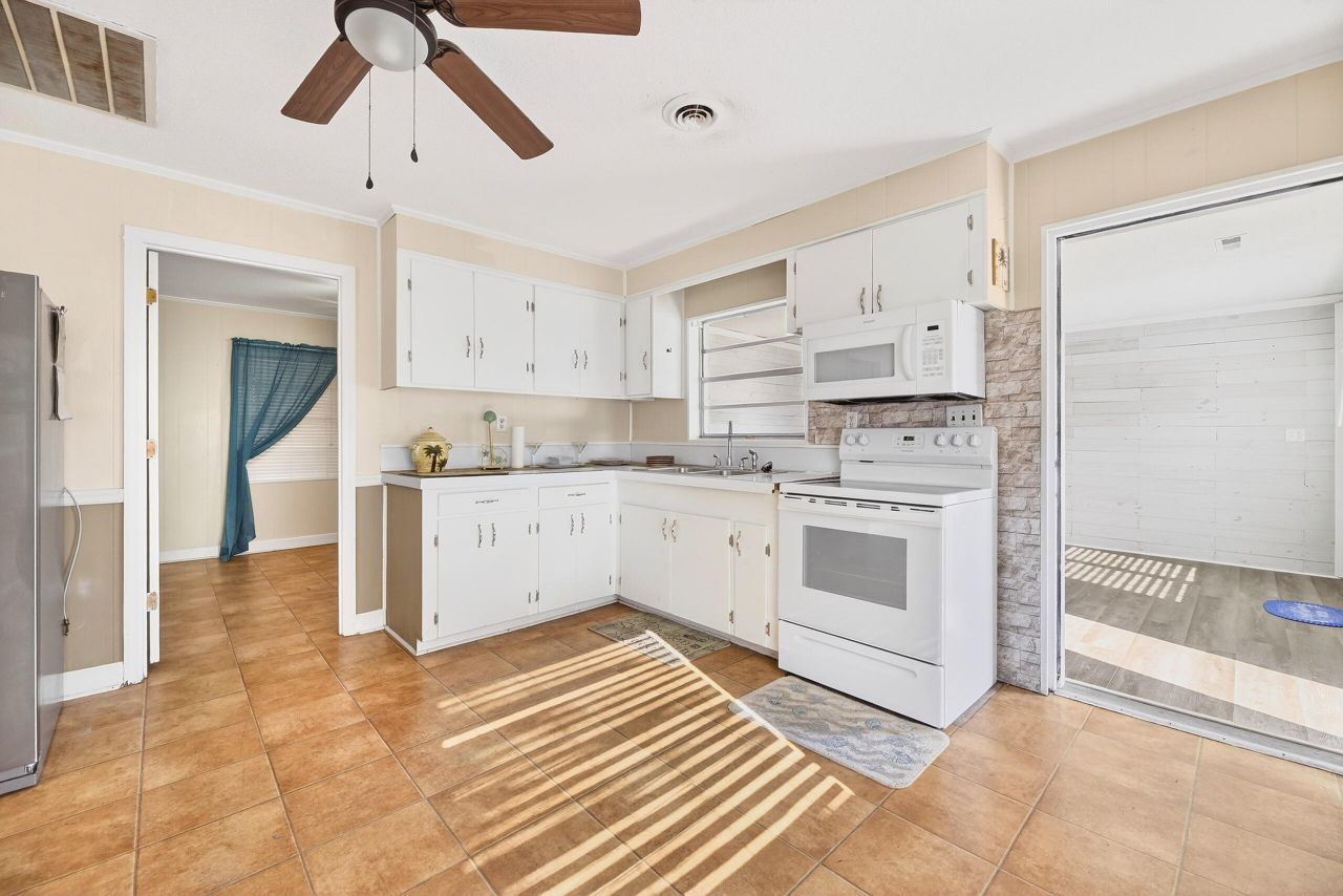 1416 Litzler Drive Photo 12