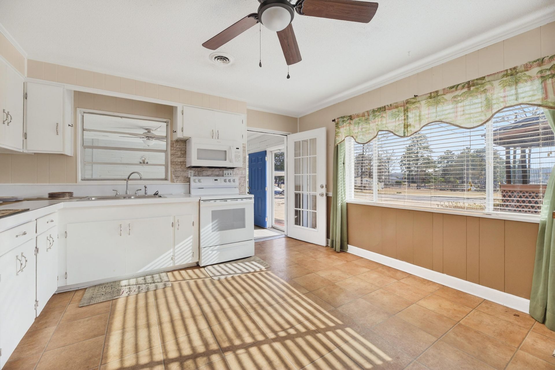 1416 Litzler Drive Photo 13