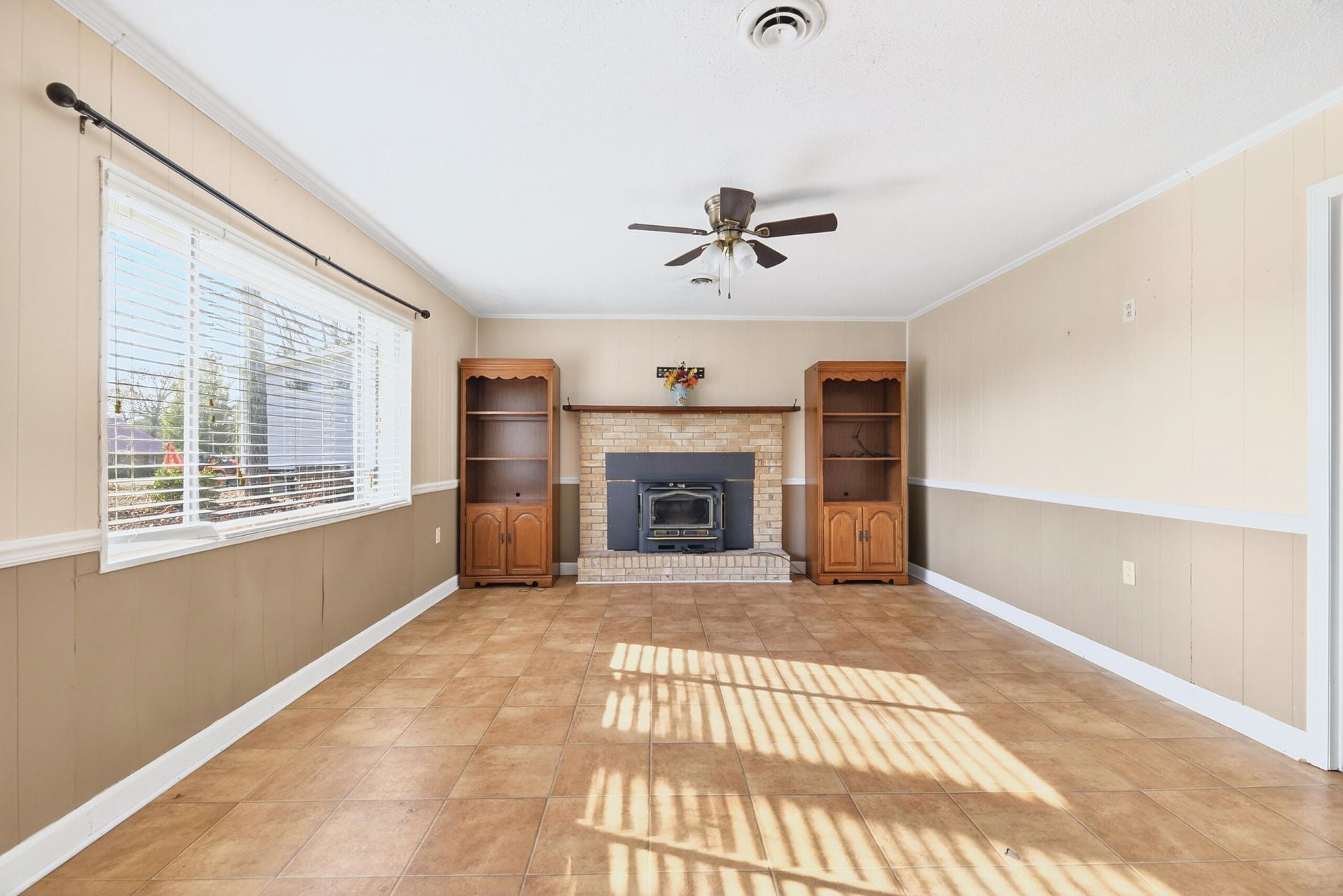 1416 Litzler Drive Photo 5