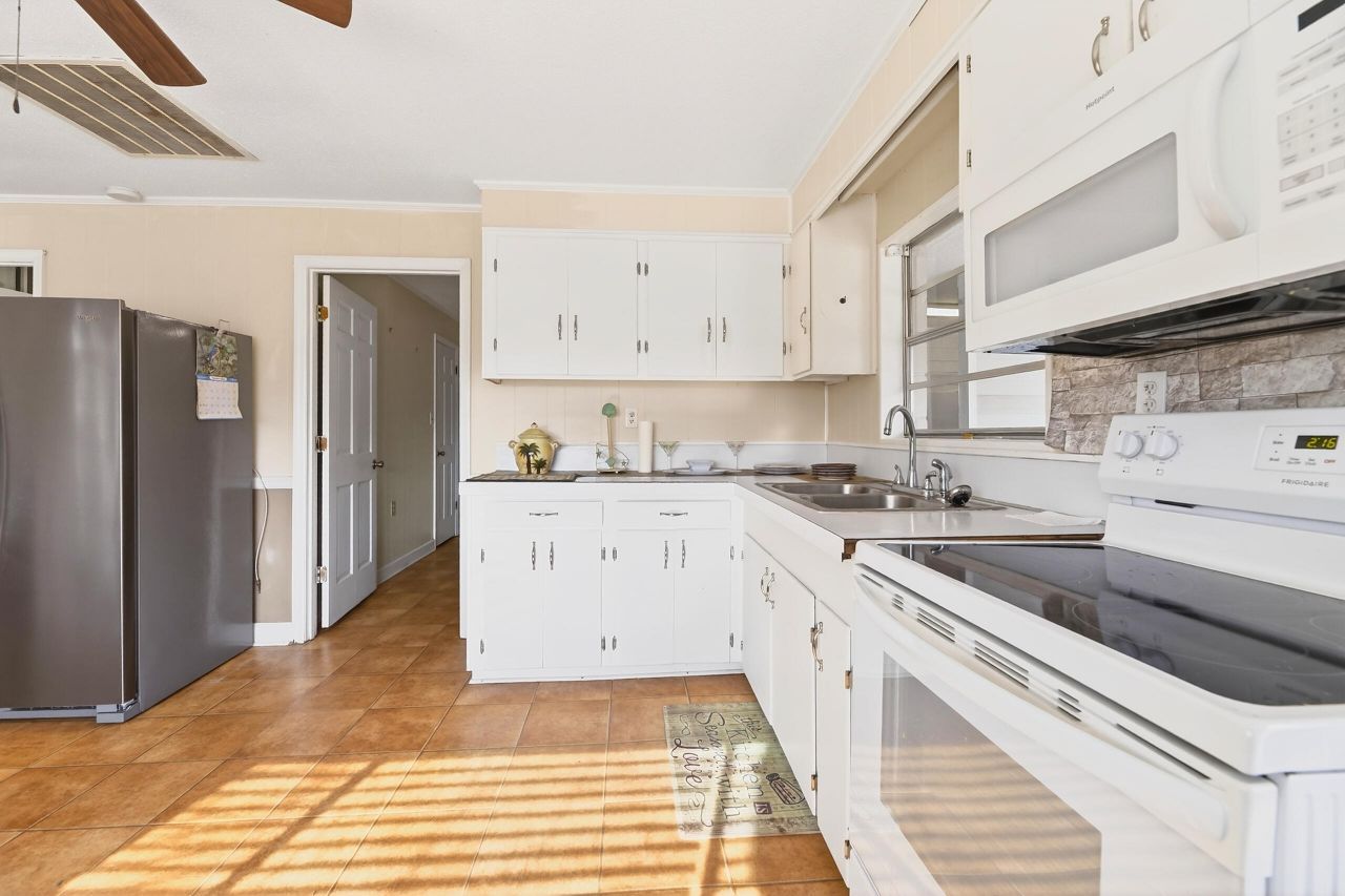 1416 Litzler Drive Photo 7