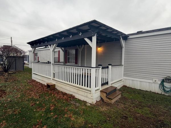 1477 Dove Dr Drive, Columbus, OH 43219