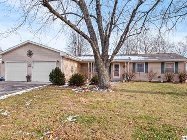 2329 McConnell Avenue, Auburn, NE 68305