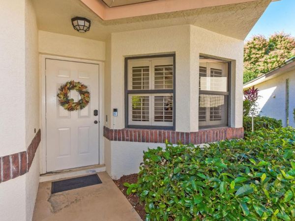 438 SW Jefferson Circle, Port Saint Lucie, FL 34986