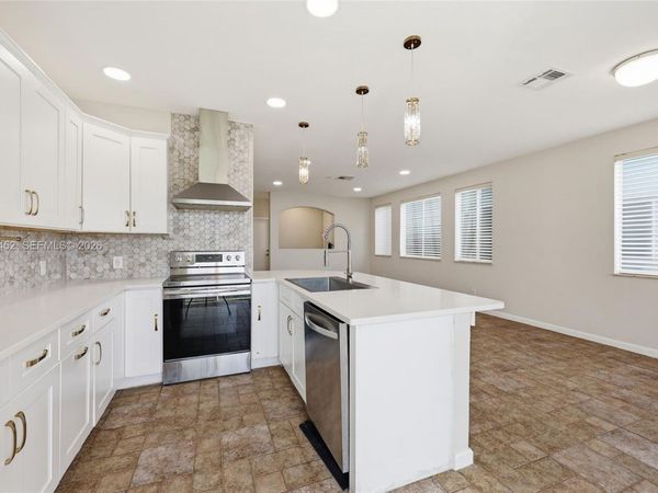 3059 Laurel Ridge Cir, Riviera Beach, FL 33404