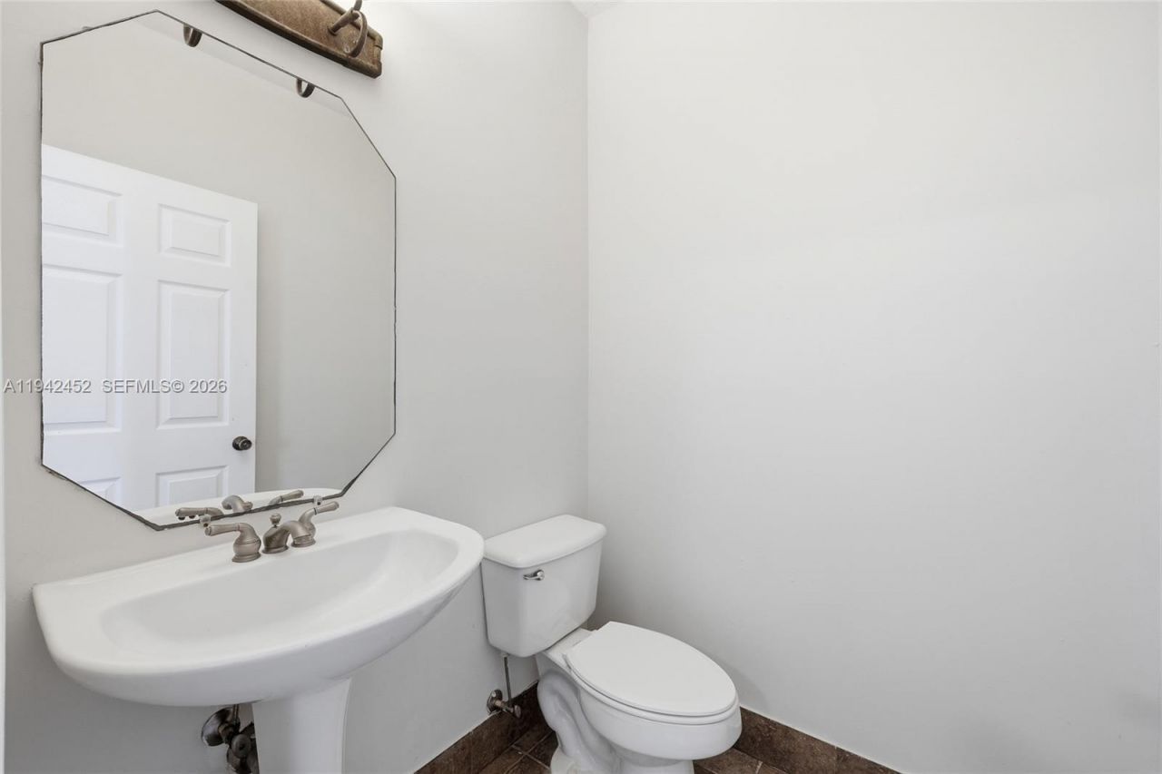 3059 Laurel Ridge Cir, Riviera Beach, FL 33404 Photo