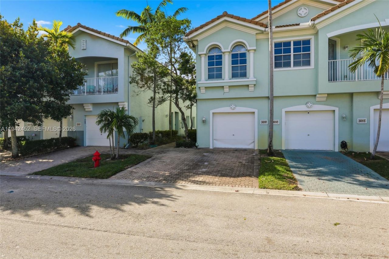3059 Laurel Ridge Cir, Riviera Beach, FL 33404 Photo