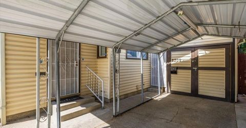 2305 Cantalier St, Sacramento, CA 95815 Photo