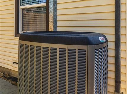 2305 Cantalier St, Sacramento, CA 95815 Photo