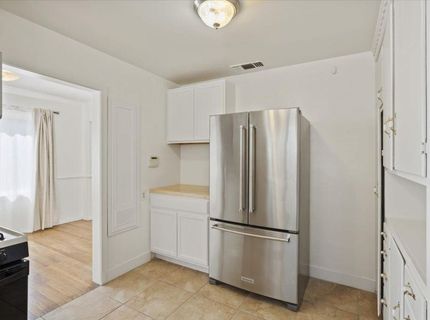 2305 Cantalier St, Sacramento, CA 95815 Photo