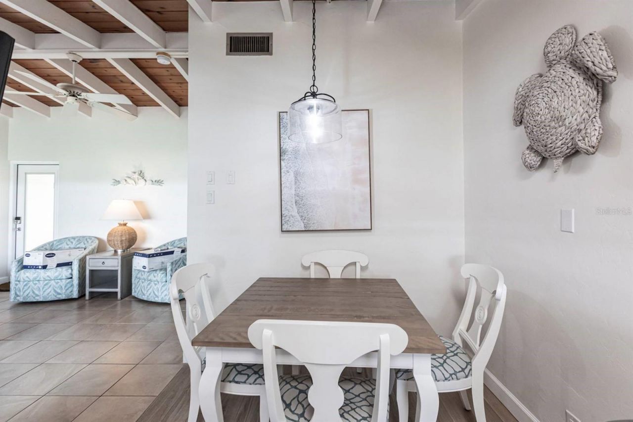 6006 Midnight Pass Road, Unit 63, Sarasota, FL 34242 Photo