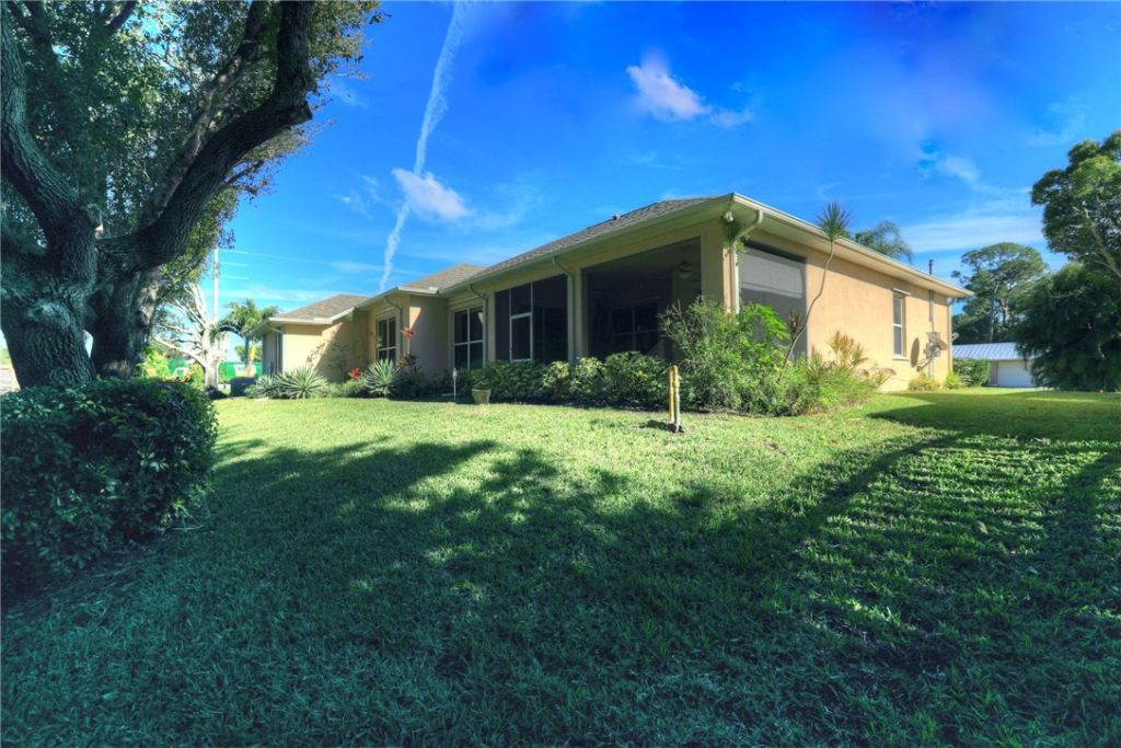 201 Joy Haven Drive, Sebastian, FL 32958 Photo