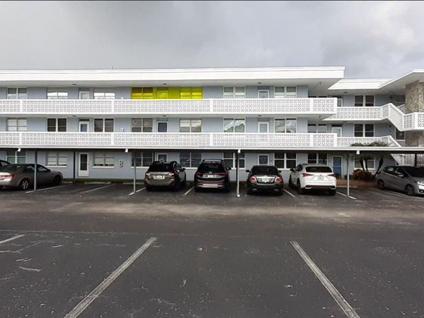 4895 BAY STREET NE, Unit 311, ST PETERSBURG, FL 33703