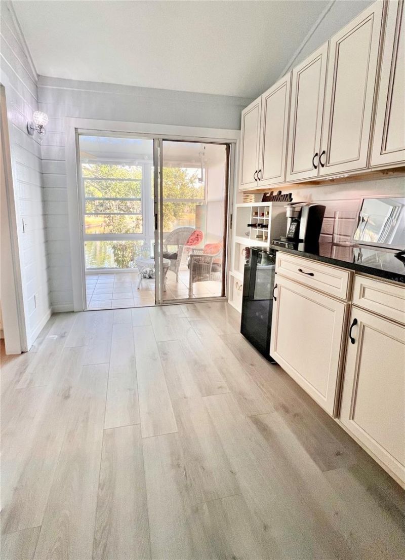 7801 Ontario Street Circle, Sarasota, FL 34243 Photo