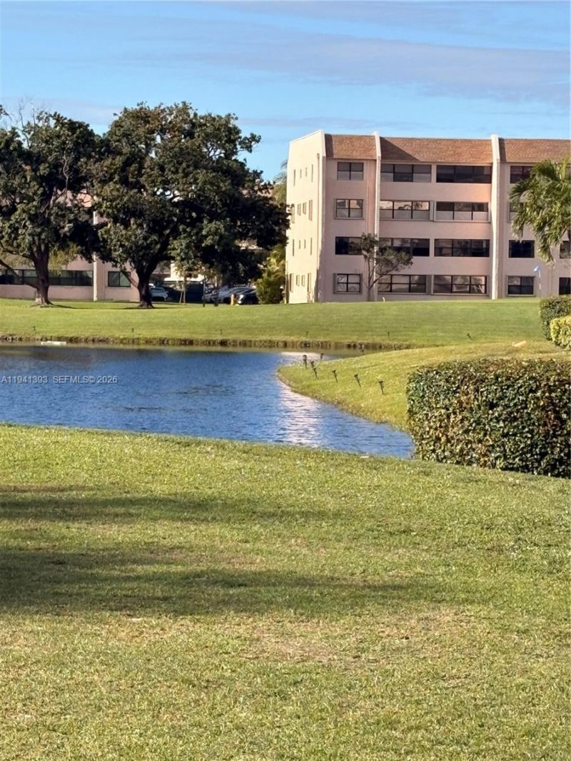 2602 NW 103rd Ave, Unit 401, Sunrise, FL 33322 Photo