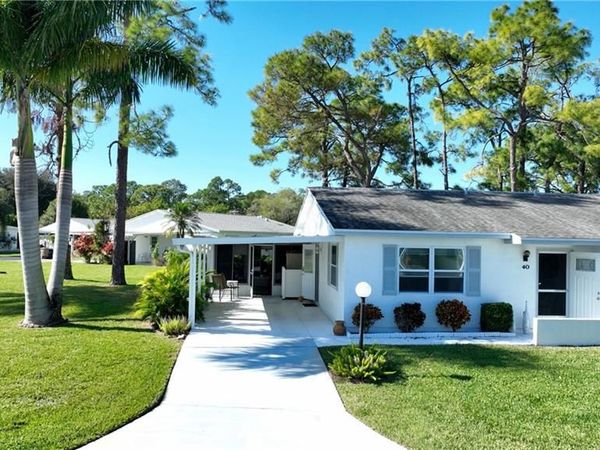 40 Heath Aster LN, LEHIGH ACRES, FL 33936