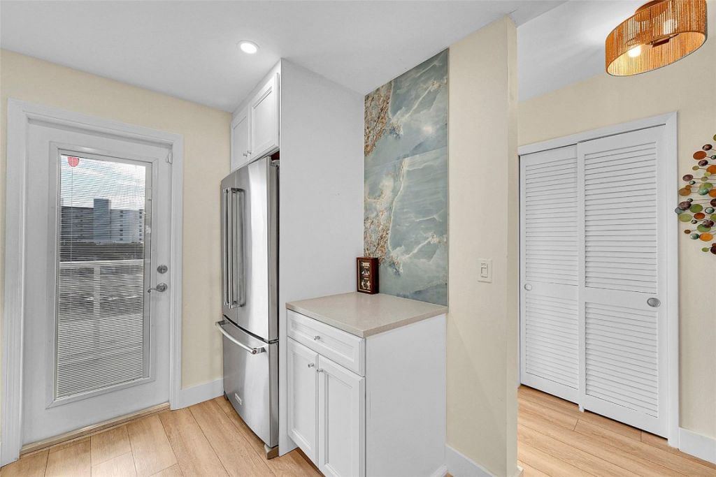 2731 NE 14th St Causeway, Unit 421, Pompano Beach, FL 33062 Photo