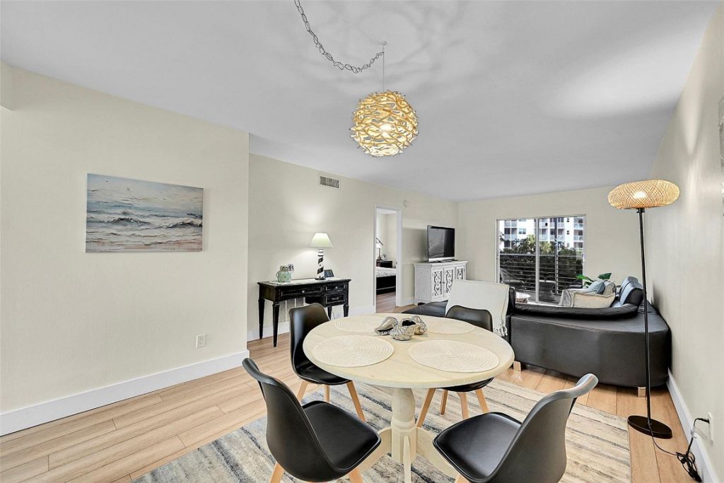 2731 NE 14th St Causeway, Unit 421, Pompano Beach, FL 33062 Photo