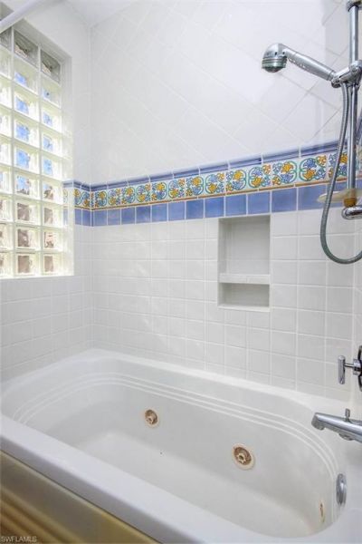 580 Sea Oats Dr , Sanibel, FL 33957 Photo