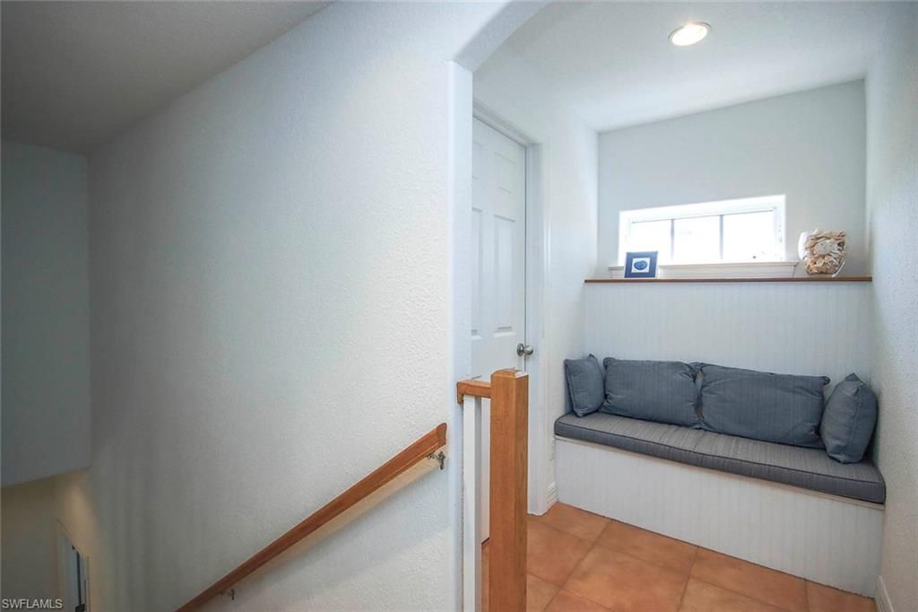 580 Sea Oats Dr , Sanibel, FL 33957 Photo