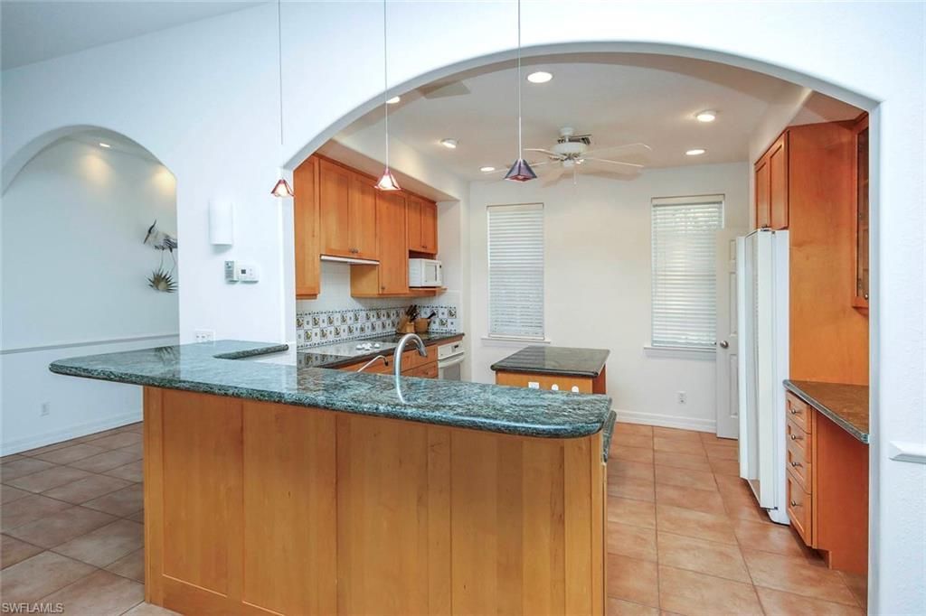 580 Sea Oats Dr , Sanibel, FL 33957 Photo