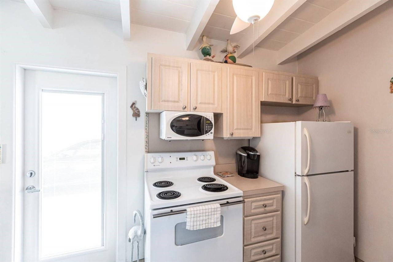 6006 Midnight Pass Road, Unit 68, Sarasota, FL 34242 Photo