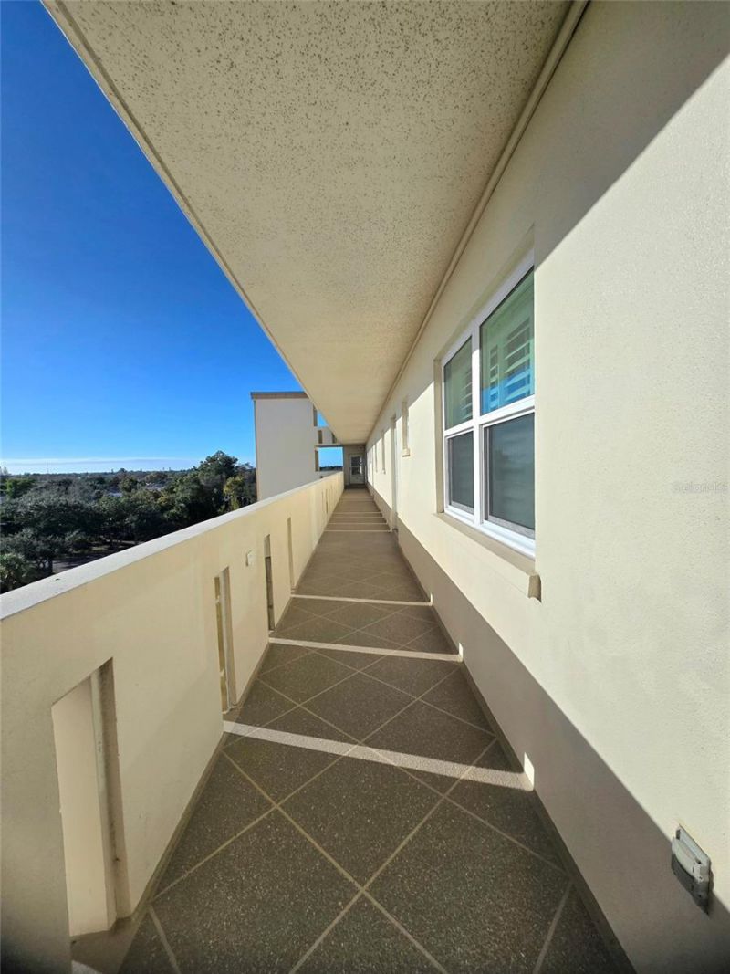 3680 Ironwood Circle, Unit 603L, Bradenton, FL 34209 Photo