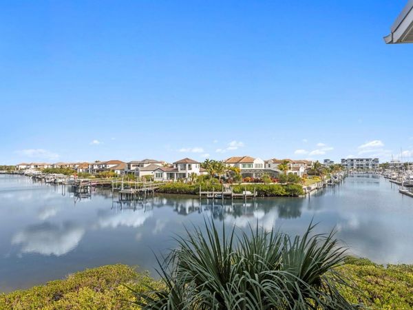 457 BAHIA BEACH BOULEVARD, RUSKIN, FL 33570