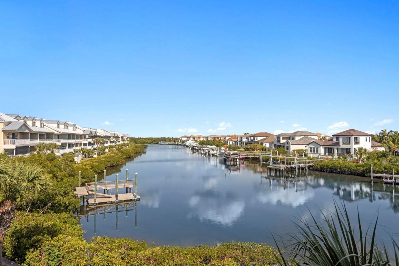 457 Bahia Beach Boulevard, Ruskin, FL 33570 Photo