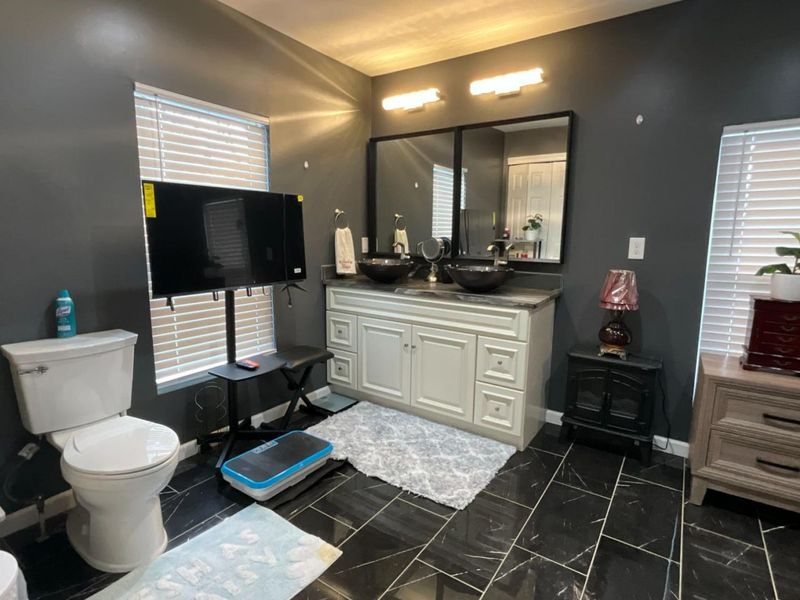 121 W Sixty Fourth Street, Cincinnati, OH 45216 Photo 24