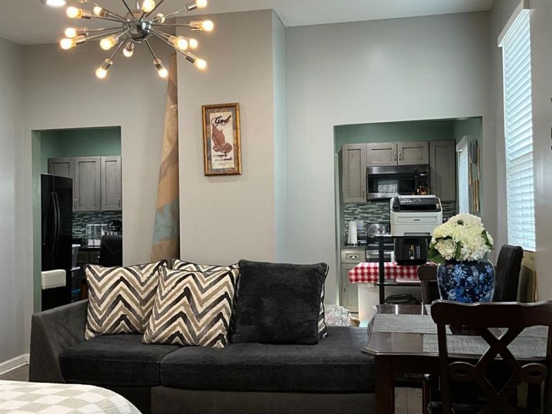 121 W Sixty Fourth Street, Cincinnati, OH 45216 Photo 3