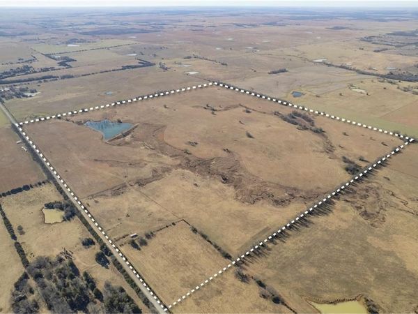 Queens Road, Bartlett, KS 67332