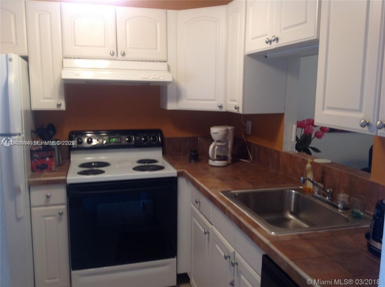 5111 W Oakland Park Blvd, Unit 305, Lauderdale Lakes, FL 33313 Photo