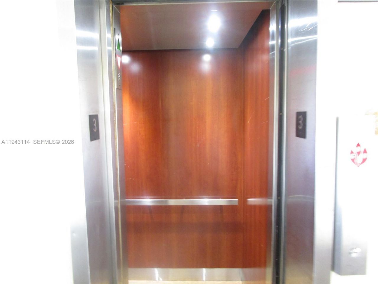5111 W Oakland Park Blvd, Unit 305, Lauderdale Lakes, FL 33313 Photo