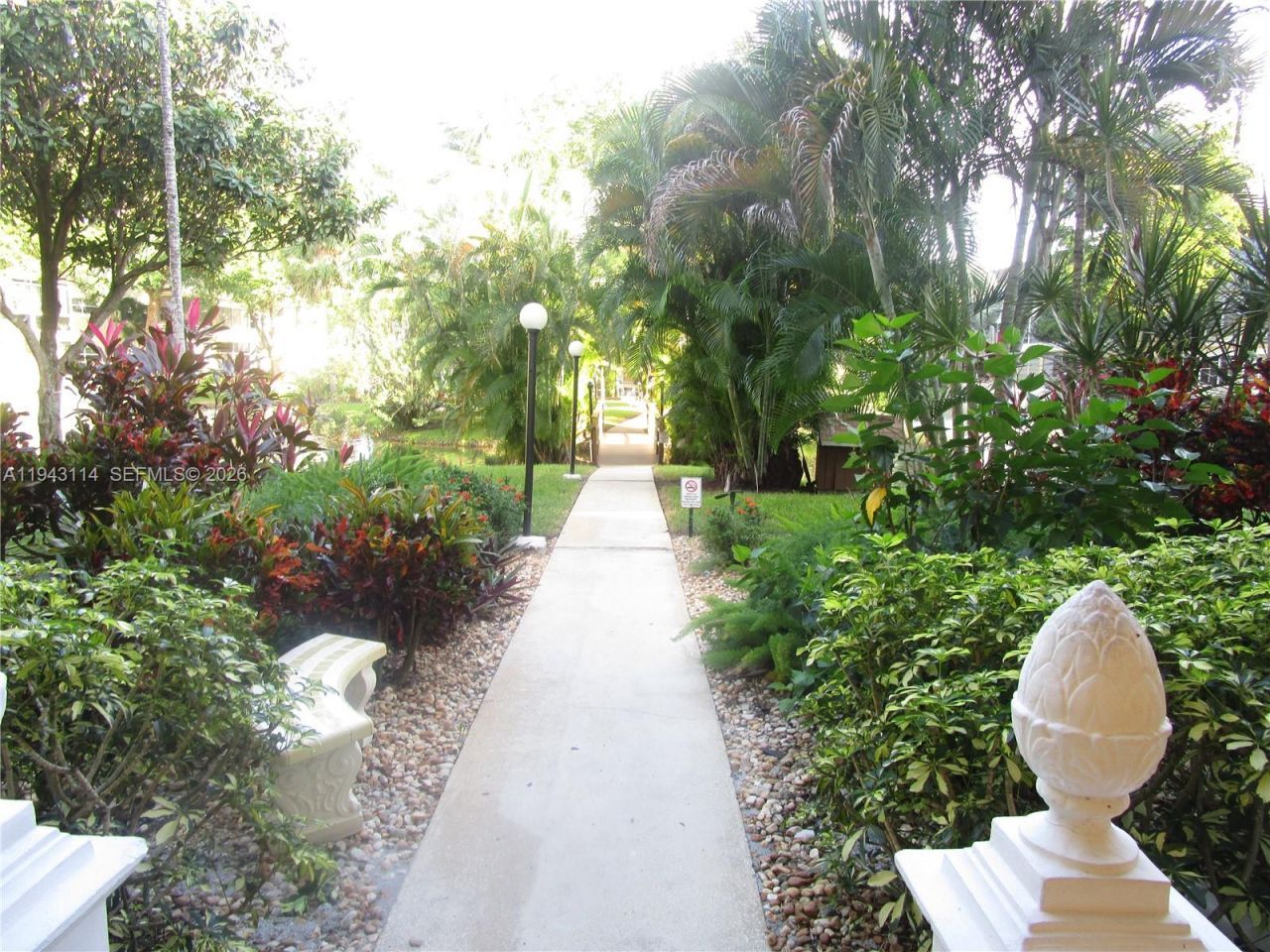 5111 W Oakland Park Blvd , Unit 305, Lauderdale Lakes, FL 33313 Photo