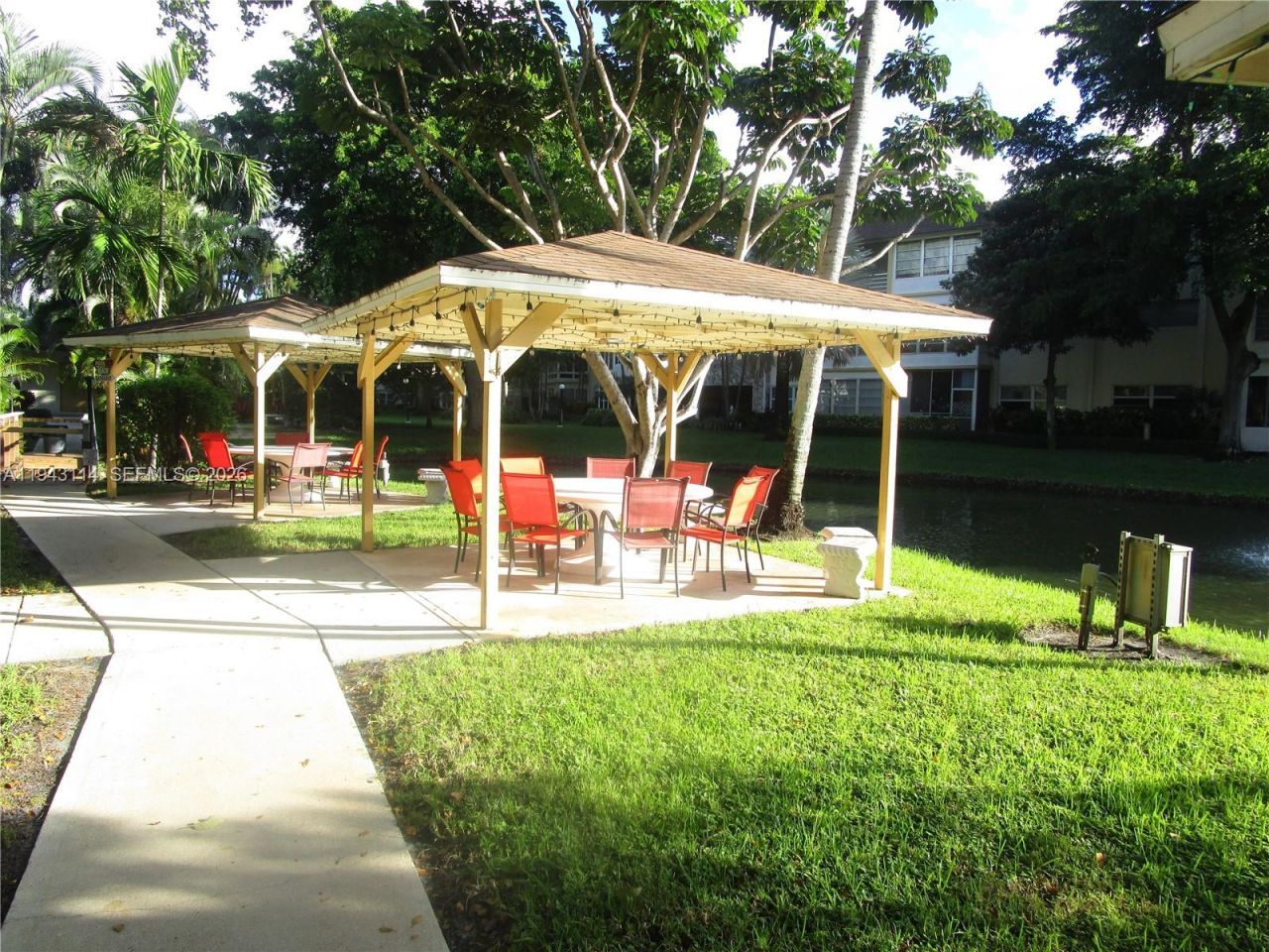 5111 W Oakland Park Blvd, Unit 305, Lauderdale Lakes, FL 33313 Photo