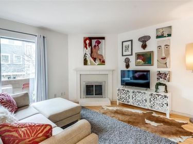 4044 Buena Vista Street, Unit 220, Dallas, TX 75204