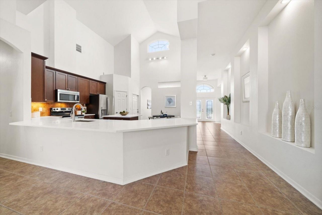 9125 Biscayne Way, Seminole, FL 33776 Photo