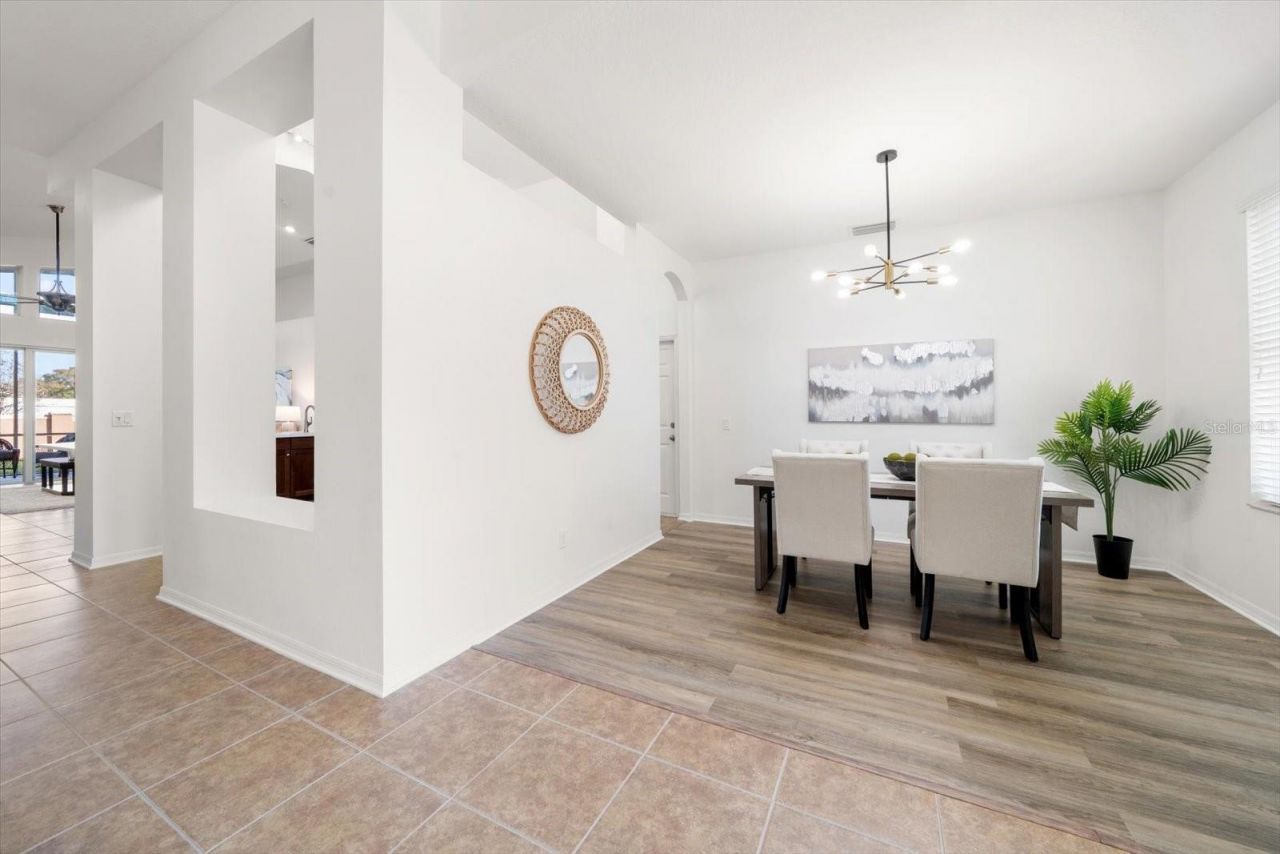 9125 Biscayne Way, Seminole, FL 33776 Photo