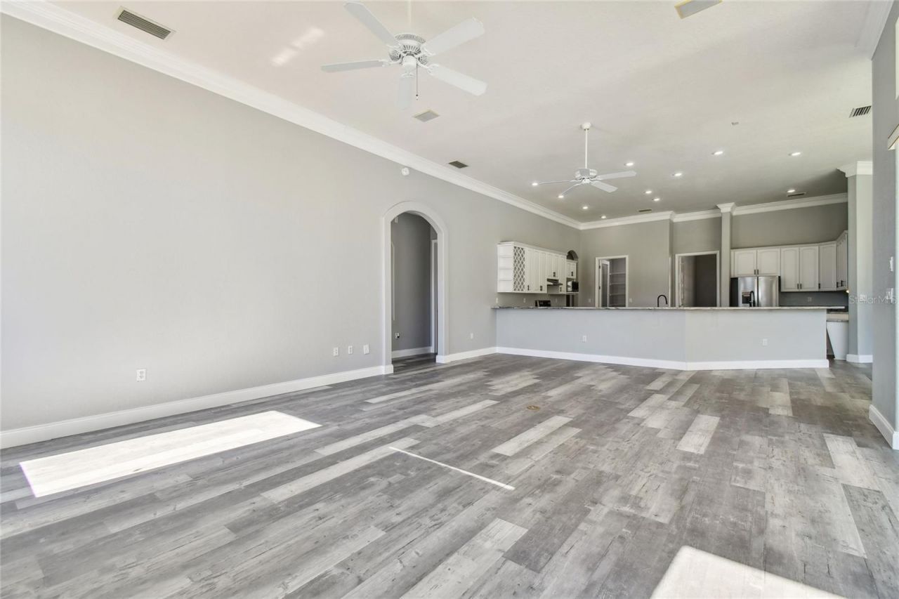 6644 Country Club Road, Wesley Chapel, FL 33544 Photo