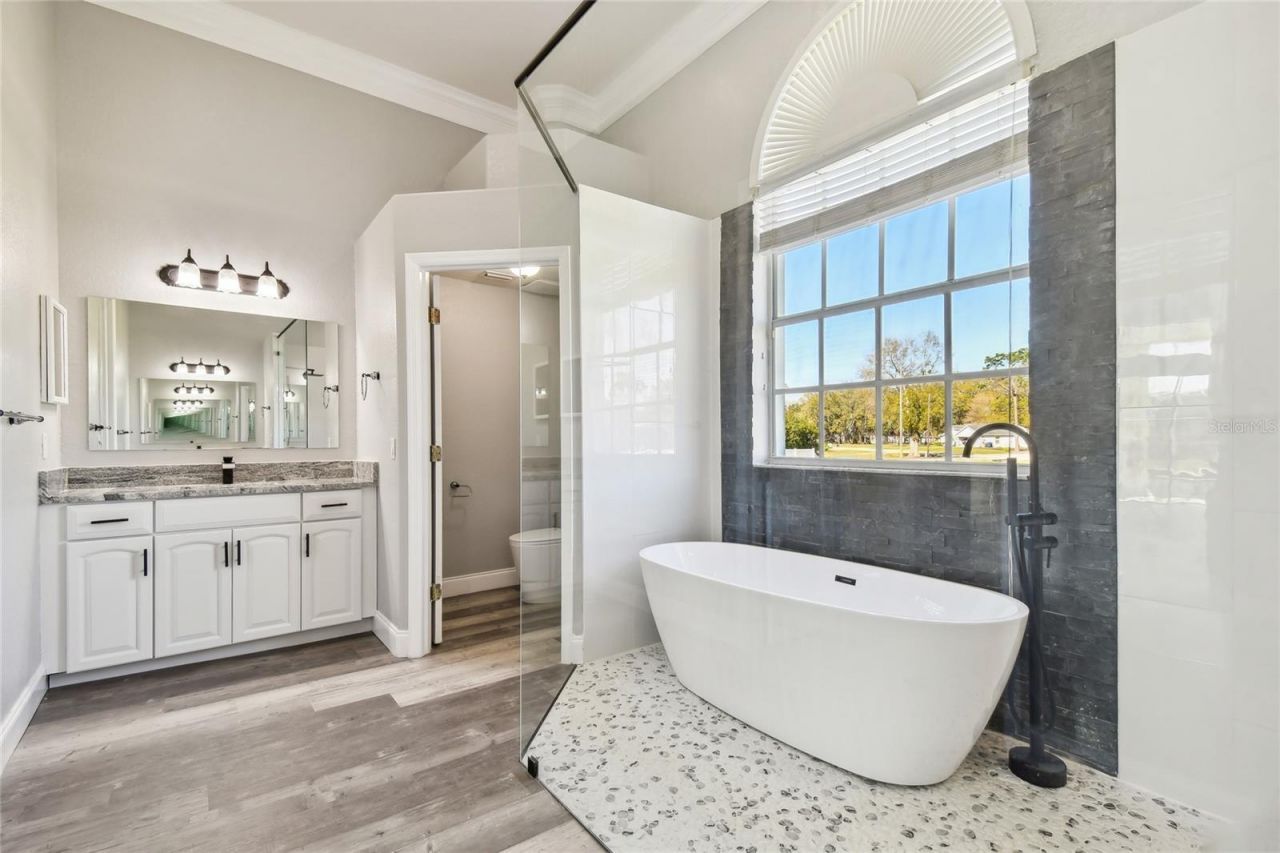 6644 Country Club Road, Wesley Chapel, FL 33544 Photo